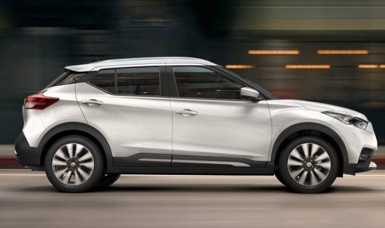 NISSAN KICKS 2019