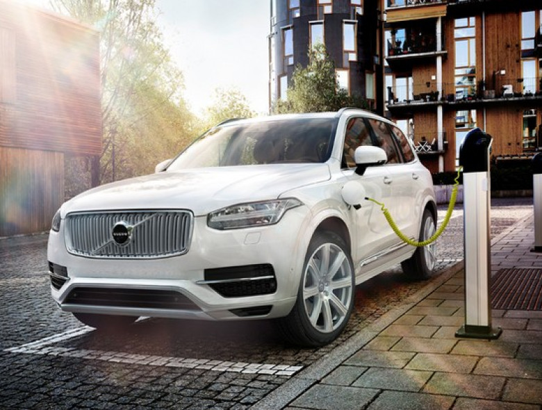 Modelo baseado na plataforma CMA feita em conjunto com a Geely chegará ao mercado em 2019