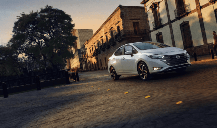 Nissan Versa