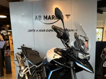 Triumph Tiger 900