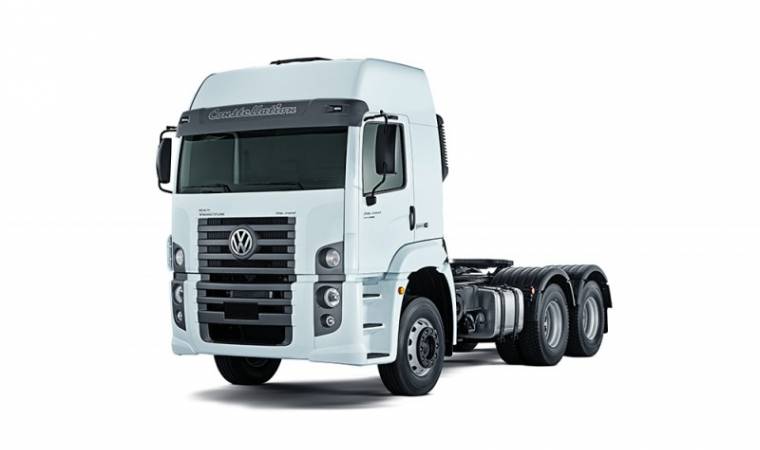 VW Constellation 26-390