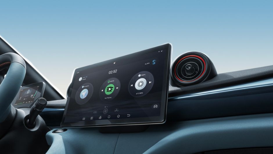 BYD Dolphin Plus