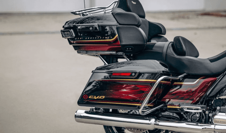 CVO™ Road Glide™ Limited Anniversary Edition 2023