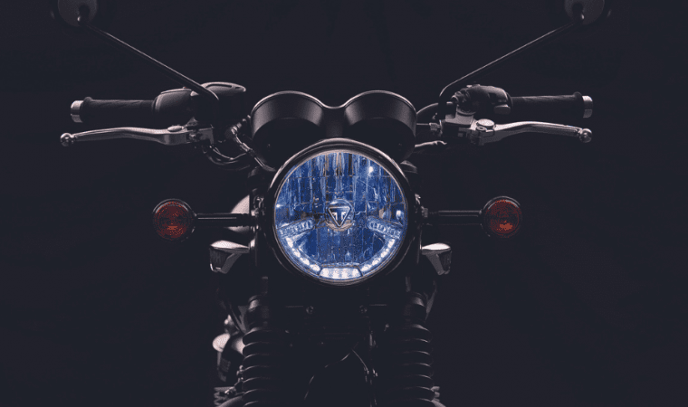 Bonneville T120 Black