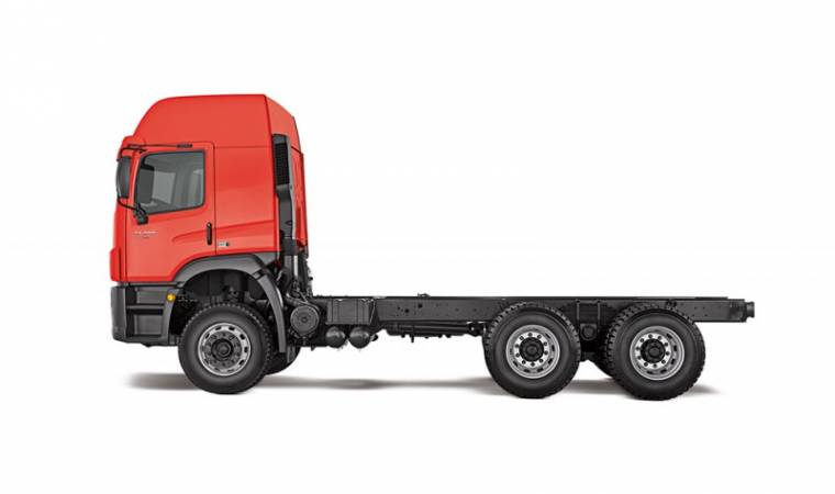 VW Constellation 31-390