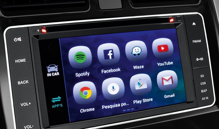 Painel multimídia do Nissan March 2018