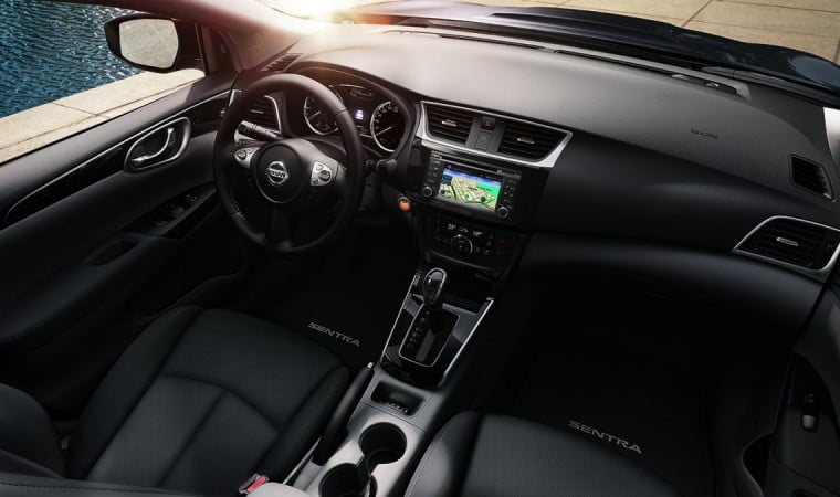 Interior do Nissan Sentra 2018