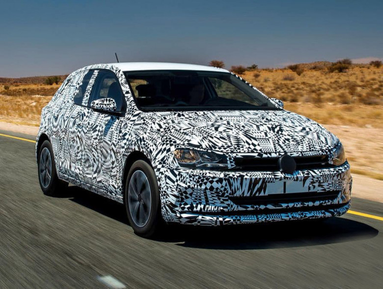 Além das versões convencionais do novo Polo, a Volkswagen está preparando uma configuração mais esportiva para a linha do hatch compacto de nova geração
