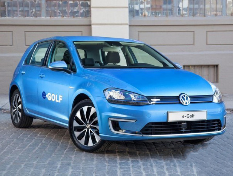 A Volkswagen prometeu, no evento de comemoração dos 8 milhões de exemplares produzidos do Gol, que um modelo elétrico será importado para o Brasil.