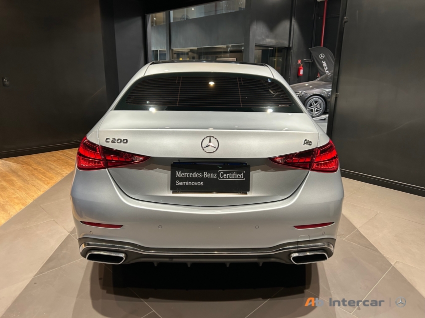 Mercedes-Benz C 200