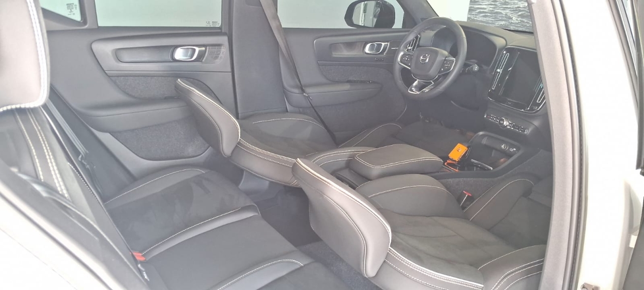 Xc40 P6 RECHARGE ELECTRIC PLUS AWD
