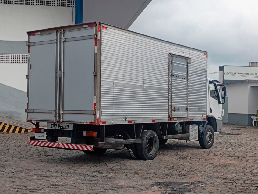 Accelo 1016 1016