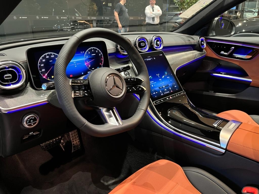 C 200 1.5 EQ BOOST HÍBRIDO AMG LINE 9G-TRONIC