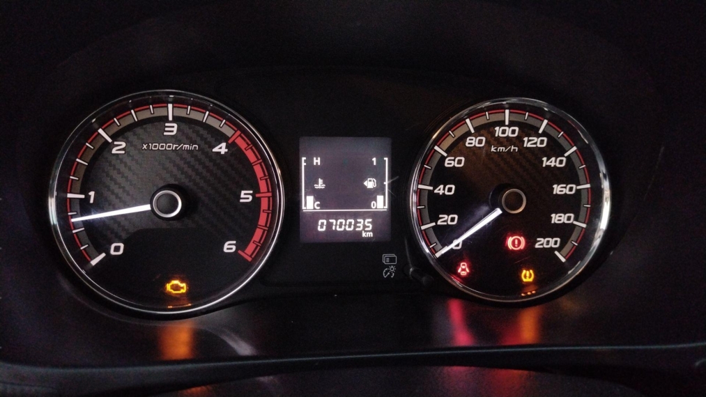 L200 Triton 2.4 16V TURBO DIESEL GL CD 4X4 MANUAL