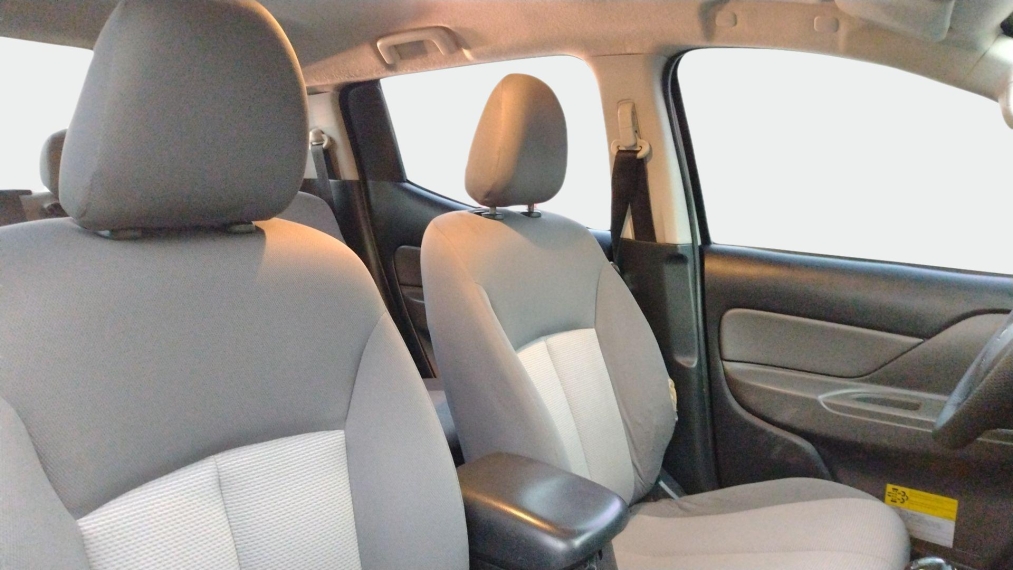 L200 Triton 2.4 16V TURBO DIESEL GL CD 4X4 MANUAL