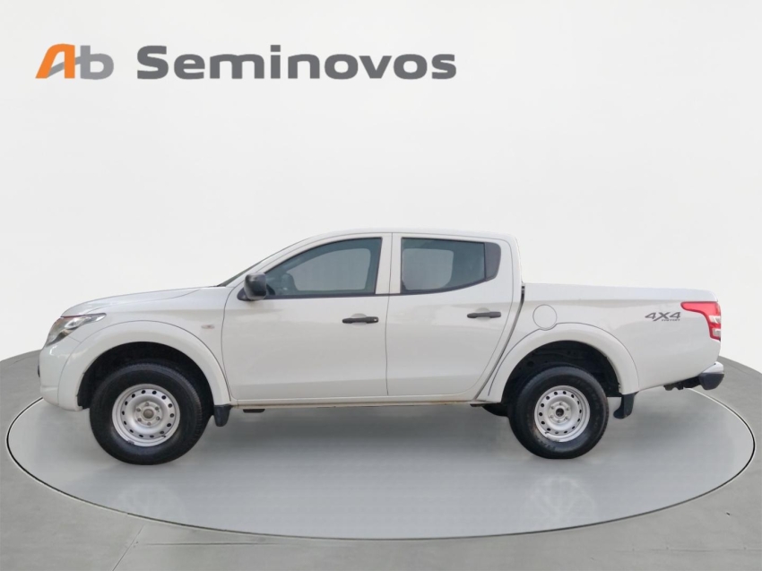 L200 Triton 2.4 16V TURBO DIESEL GL CD 4X4 MANUAL