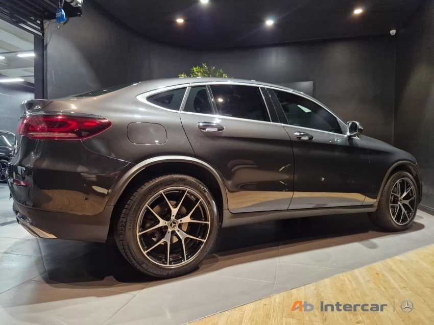Glc 300 2.0 CGI GASOLINA COUPÉ AMG LINE 4MATIC 9G-TRONIC