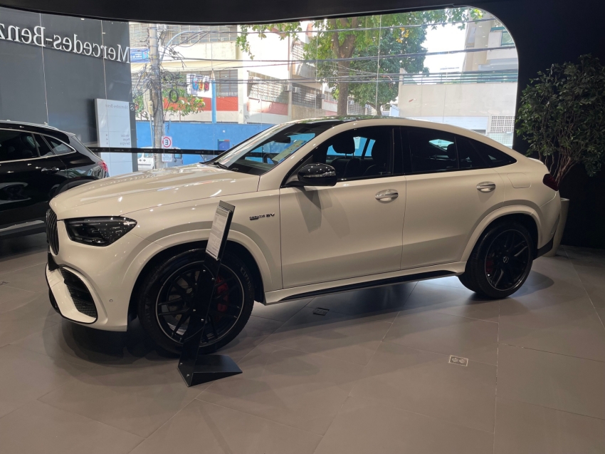 Gle 63 Amg 4.0 V8 BITURBO GASOLINA COUPÉ S 4MATIC 9G-TRONIC