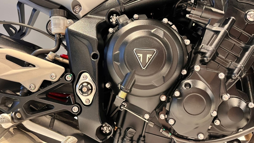 Street Triple TRIPLE