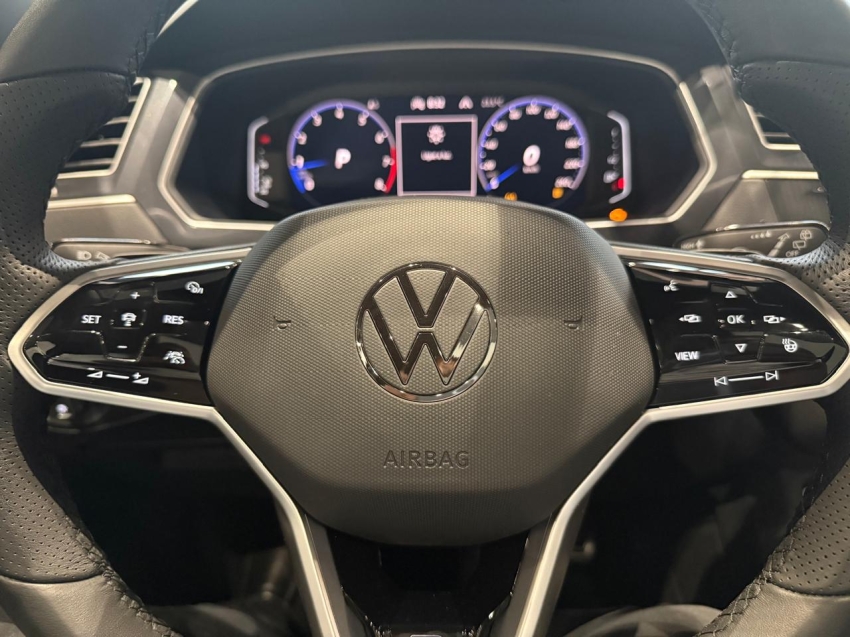 Tiguan 2.0 300 TSI GASOLINA ALLSPACE R-LINE AUTOMÁTICO