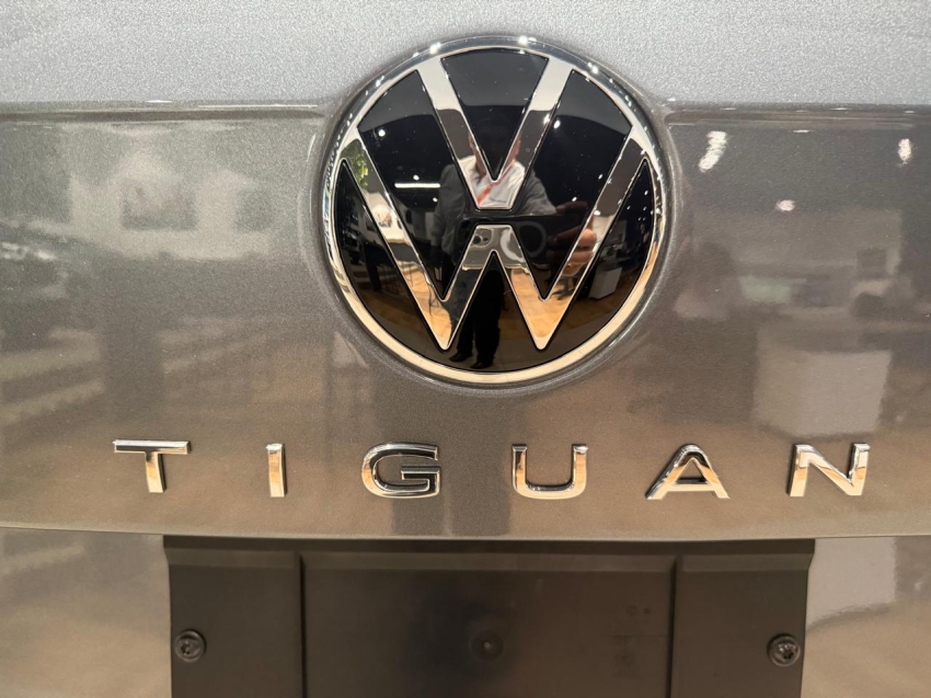 Tiguan 2.0 300 TSI GASOLINA ALLSPACE R-LINE AUTOMÁTICO