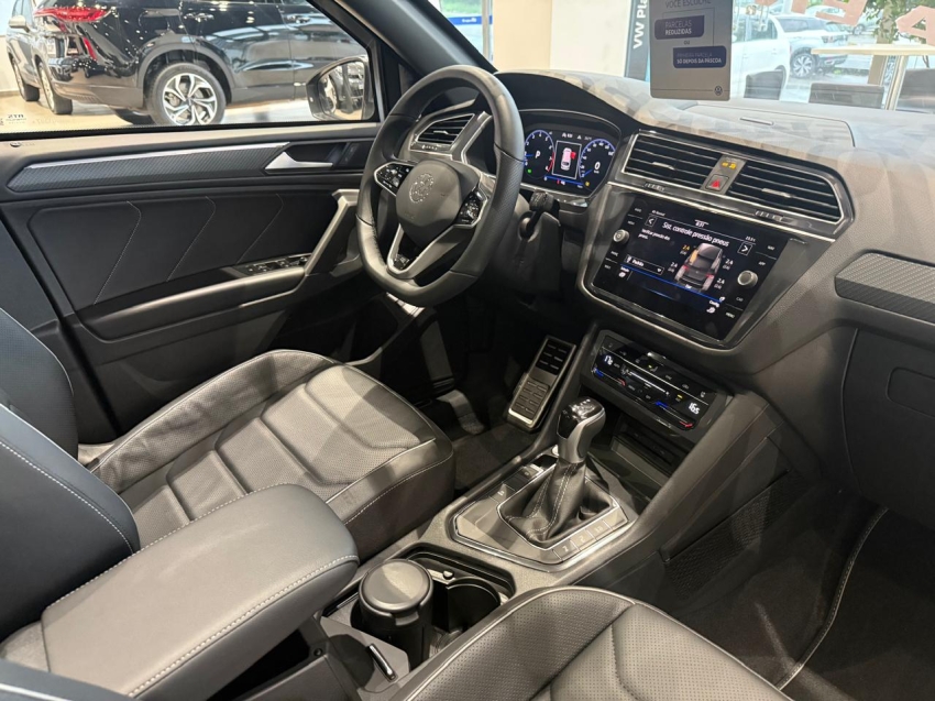 Tiguan 2.0 300 TSI GASOLINA ALLSPACE R-LINE AUTOMÁTICO