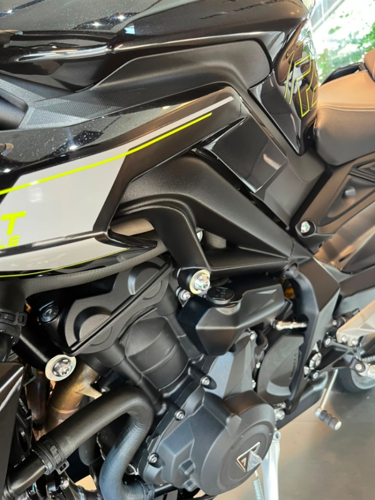 Triumph Street Triple