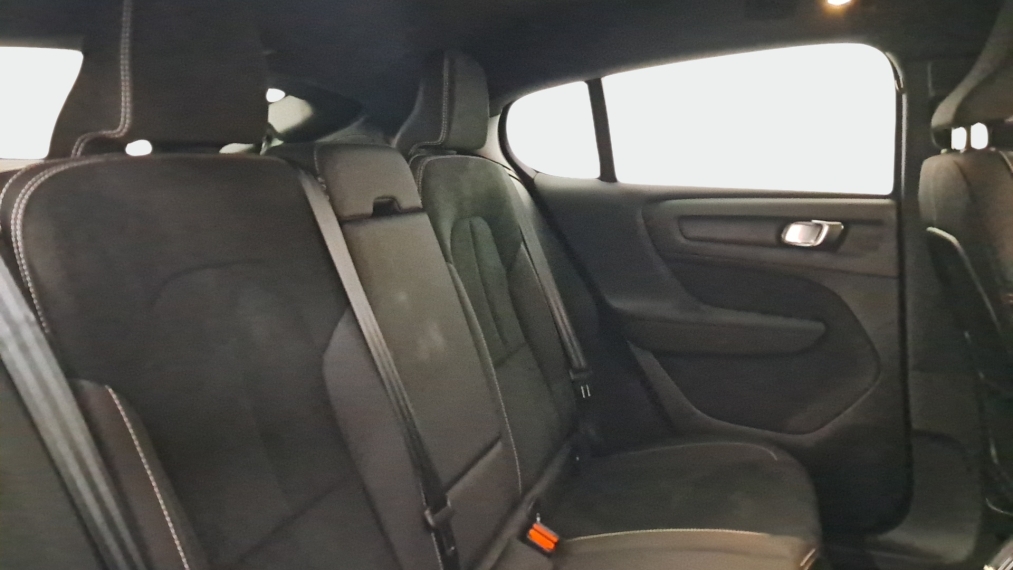 C40 P8 RECHARGE TWIN ELECTRIC ULTIMATE AWD