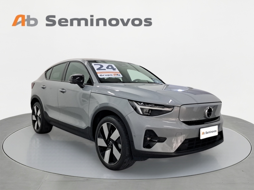 C40 P8 RECHARGE TWIN ELECTRIC ULTIMATE AWD