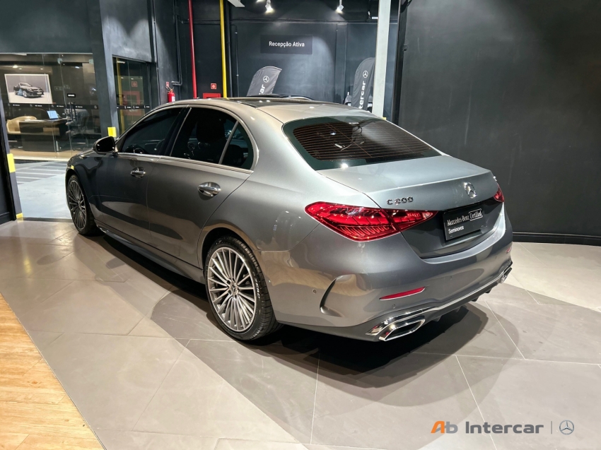 Mercedes-Benz C 200