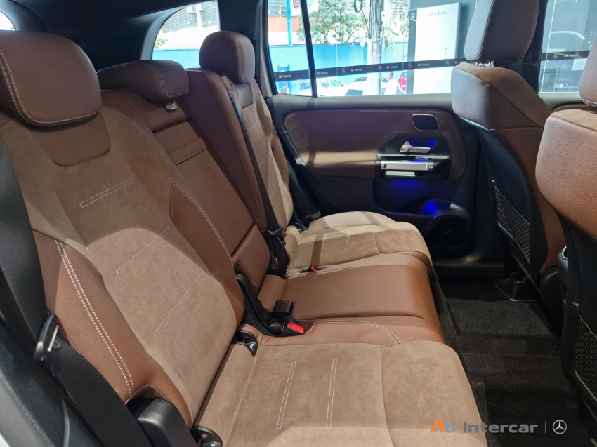 Glb 220 2.0 MHEV AMG LINE 4MATIC 8G-DCT