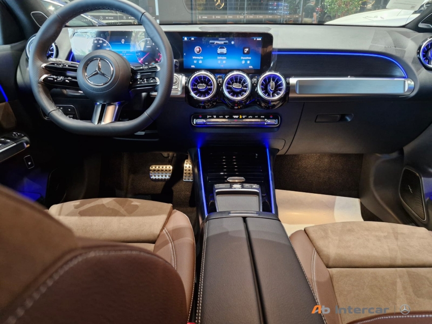 Glb 220 2.0 MHEV AMG LINE 4MATIC 8G-DCT