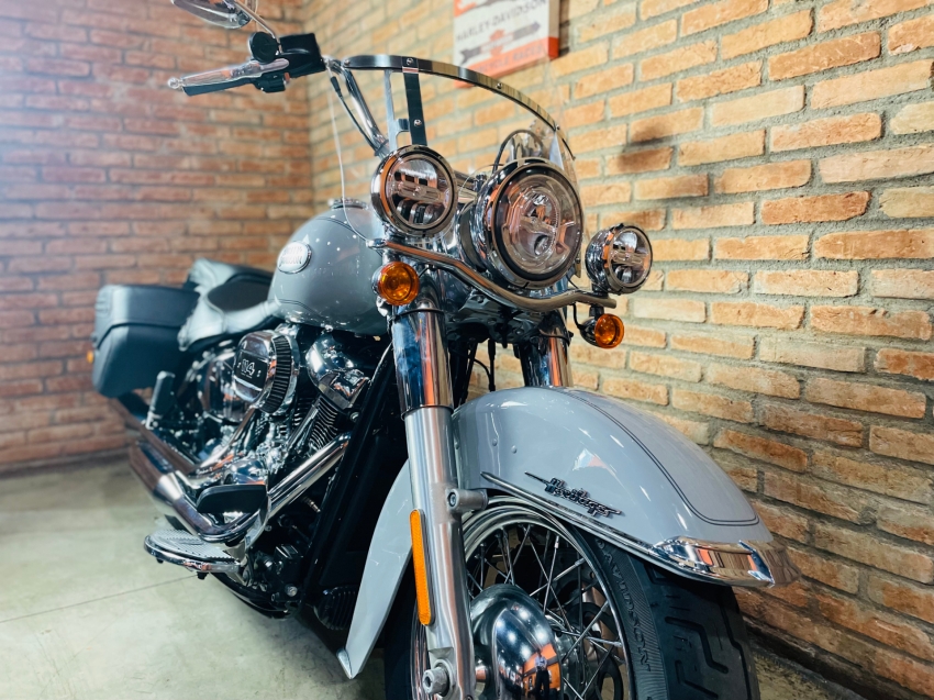 Heritage CLASSIC 114