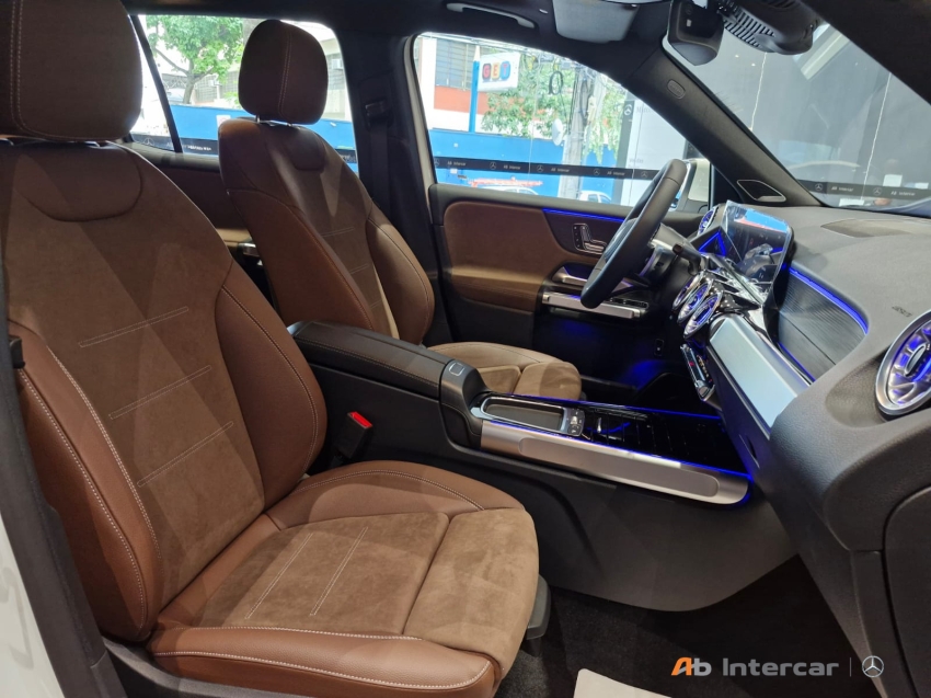 Glb 220 2.0 MHEV AMG LINE 4MATIC 8G-DCT
