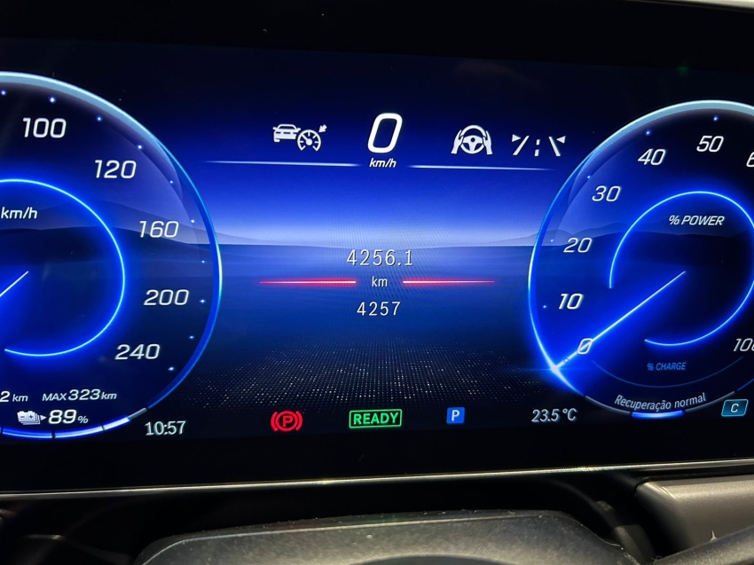 Eqe 300 89 KW ELÉTRICO AMG LINE