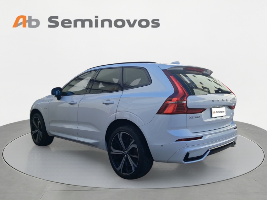 Xc60 2.0 T8 RECHARGE R-DESIGN AWD GEARTRONIC