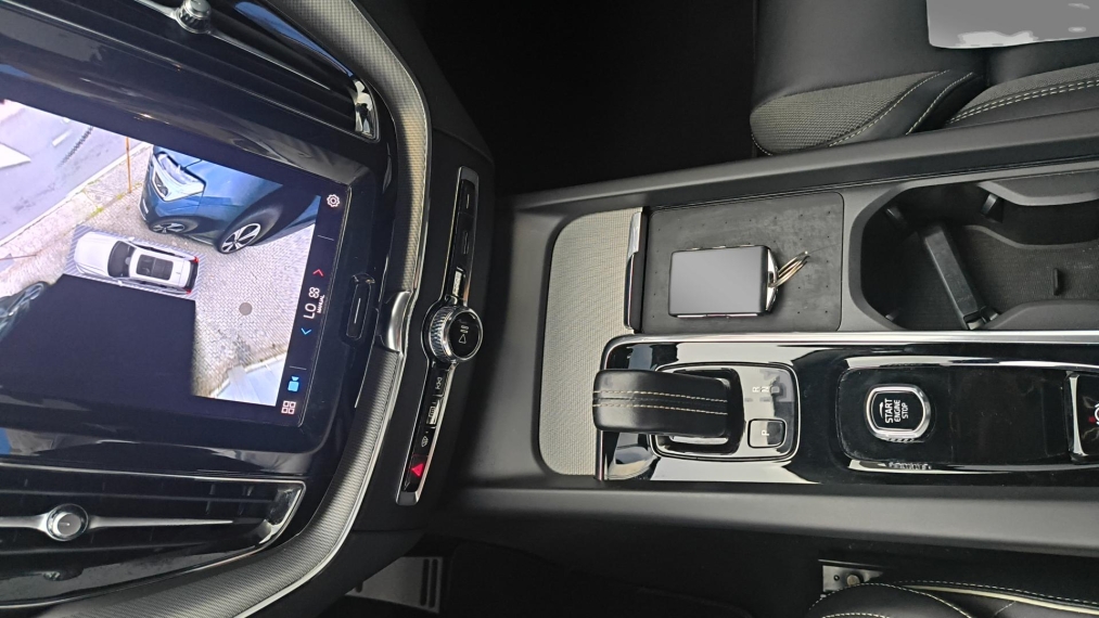 Xc60 2.0 T8 RECHARGE R-DESIGN AWD GEARTRONIC