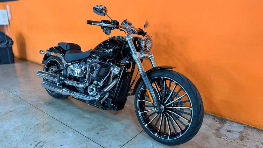 Harley Davidson Breakout