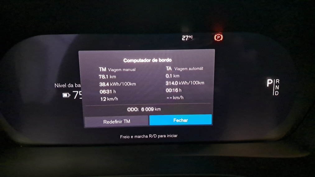 C40 P8 RECHARGE TWIN ELECTRIC ULTIMATE AWD