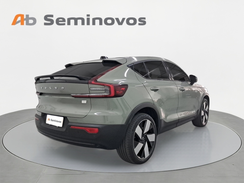 C40 P8 RECHARGE TWIN ELECTRIC ULTIMATE AWD