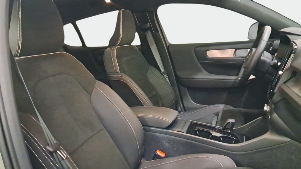 C40 P8 RECHARGE TWIN ELECTRIC ULTIMATE AWD
