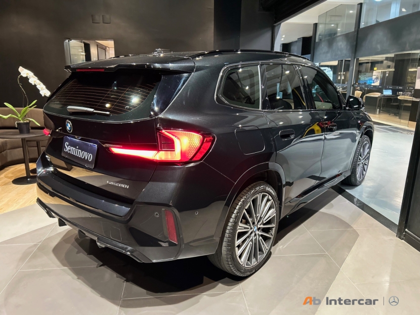 X1 2.0 16V TURBO GASOLINA SDRIVE20I M SPORT STEPTRONIC