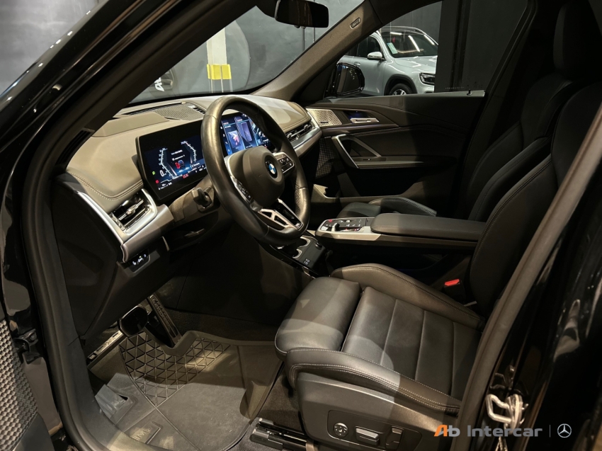 X1 2.0 16V TURBO GASOLINA SDRIVE20I M SPORT STEPTRONIC