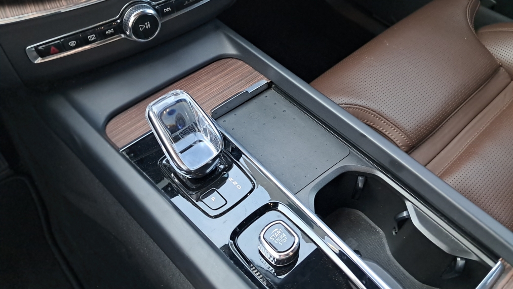Xc60 2.0 T8 RECHARGE INSCRIPTION AWD GEARTRONIC