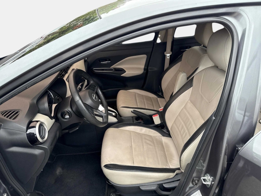 Versa 1.6 16V FLEX EXCLUSIVE XTRONIC