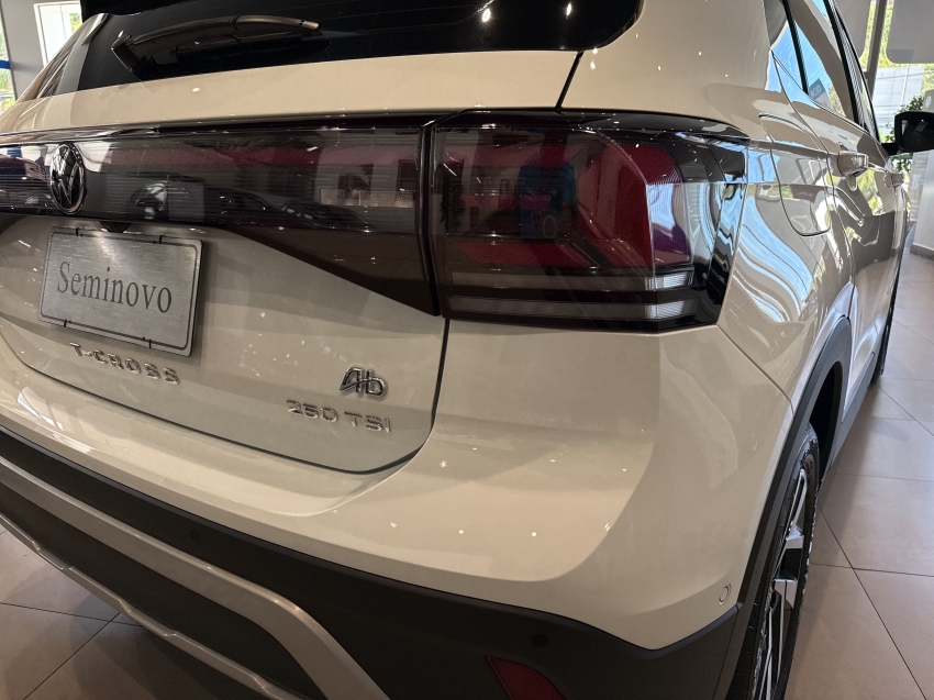 T-cross 1.4 250 TSI TOTAL FLEX HIGHLINE AUTOMÁTICO