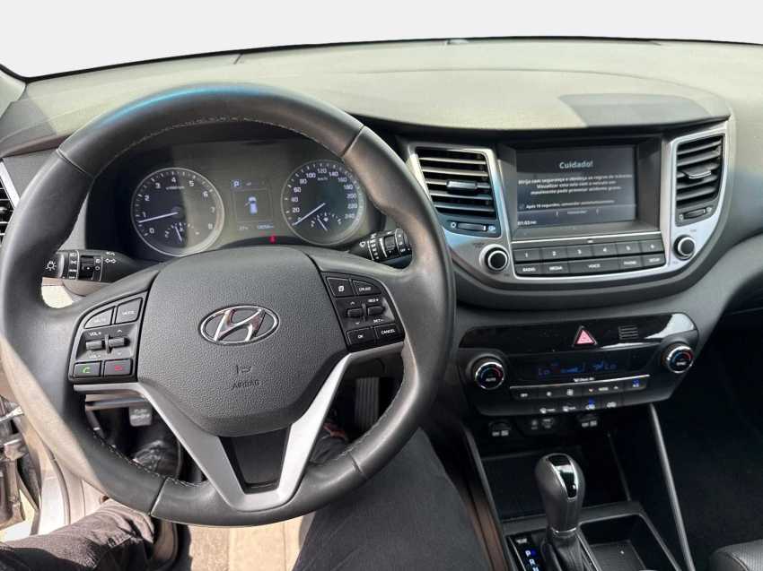 Tucson 1.6 16V T-GDI GASOLINA GLS ECOSHIFT