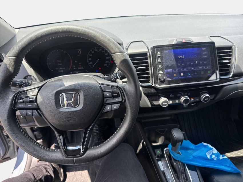City 1.5 i-VTEC FLEX HATCH TOURING CVT