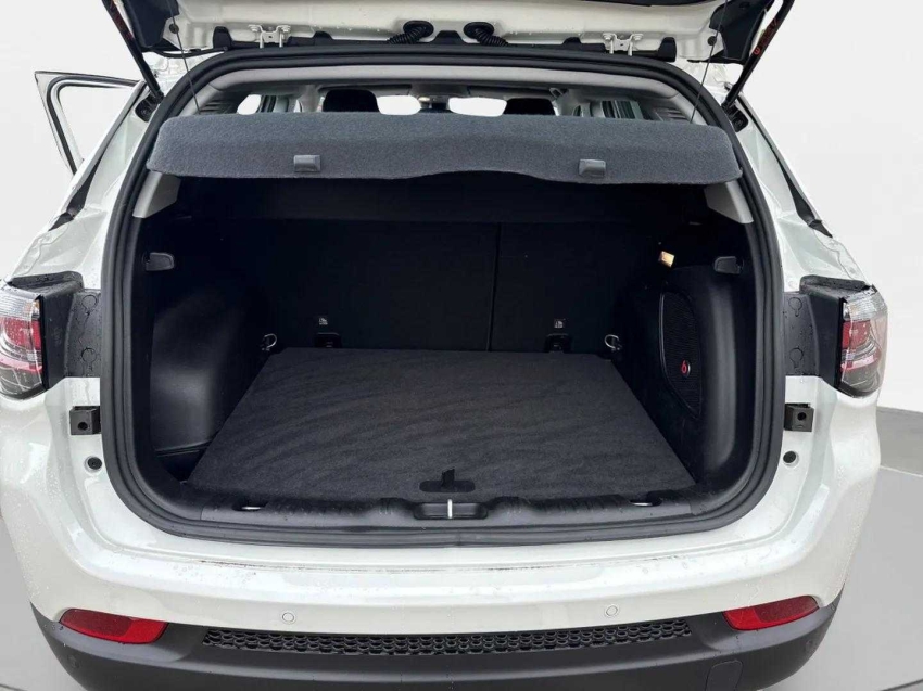 Compass 1.3 T270 TURBO FLEX LONGITUDE AT6