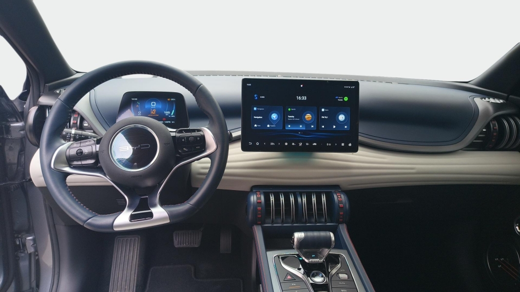 Yuan Plus 60,8 KW ELÉTRICO